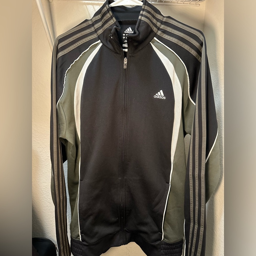 Adidas men’s medium Clima365 light jacket